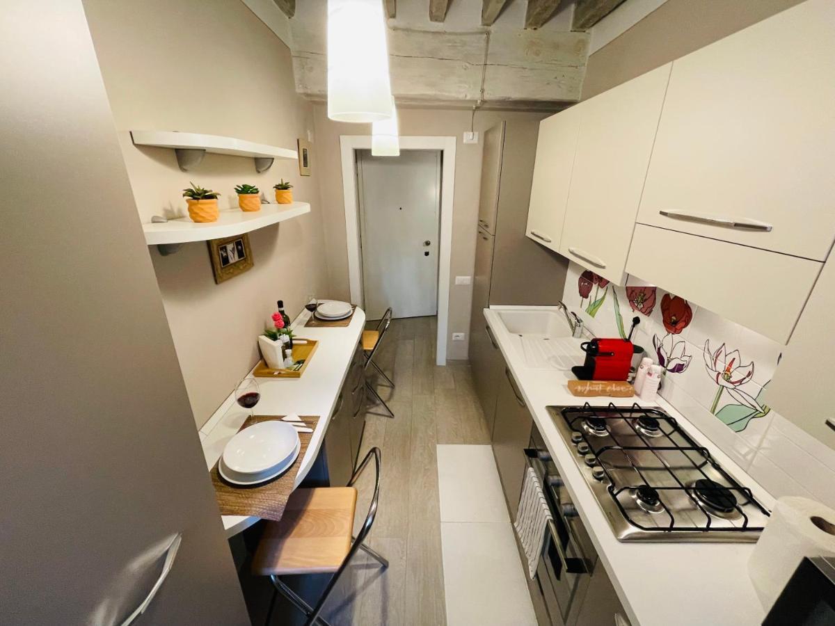 All'Interno Delle Mura Appartamento Con Wi-Fi E Netflix Lucca Exteriör bild